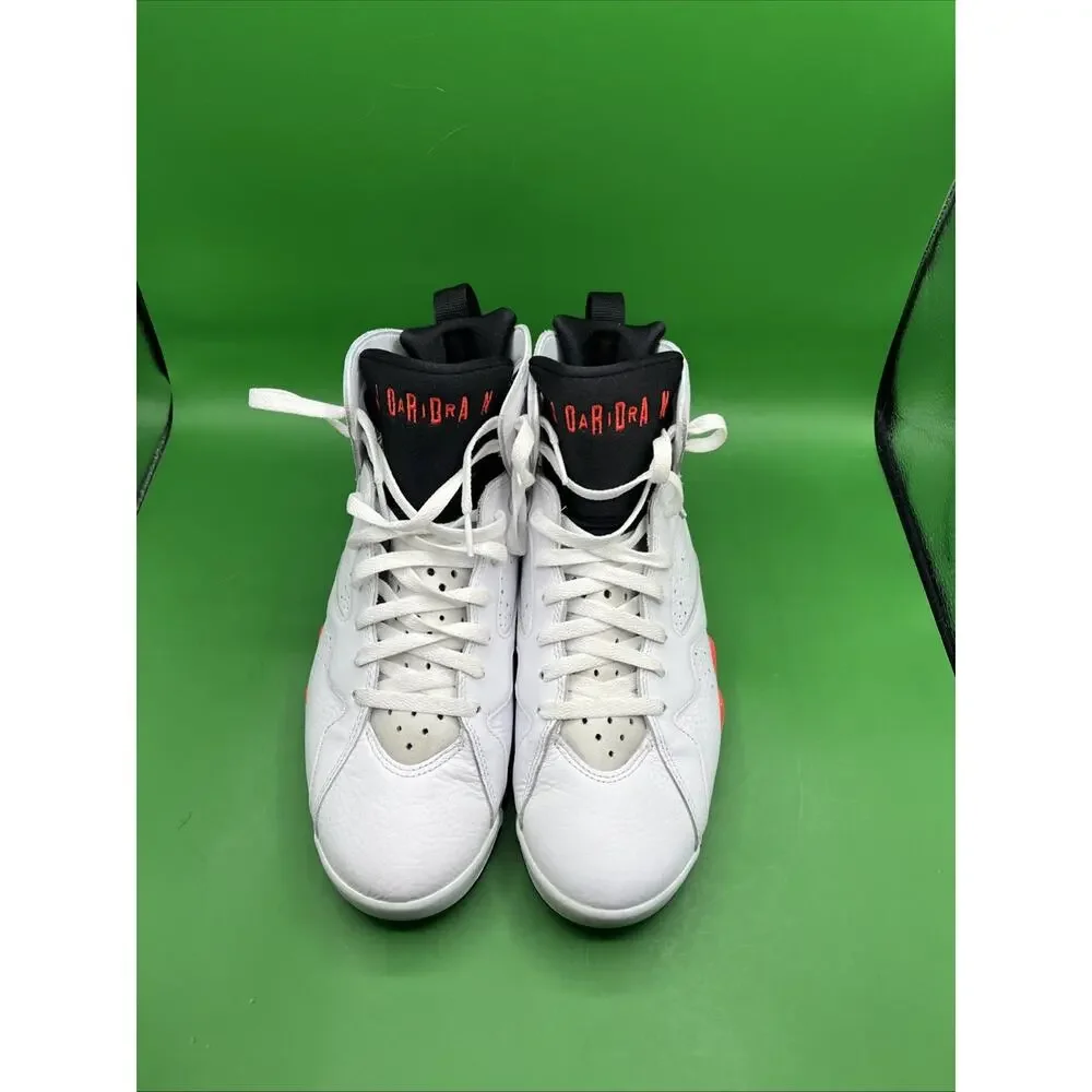 Air Jordan 7 Retro Men’s Size 10.5 White Infrared CU9307- 160 LACES HAVE STAIN